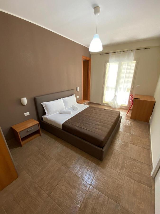 Nick & Santo'S Holiday Homes B&B Джардини-Наксос Экстерьер фото