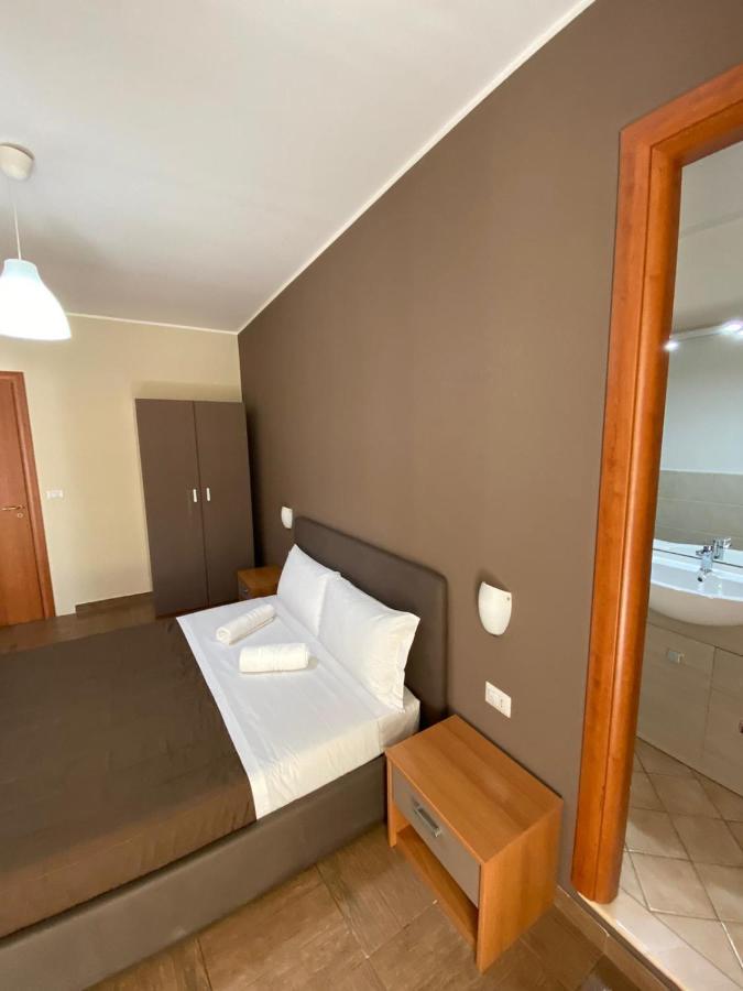 Nick & Santo'S Holiday Homes B&B Джардини-Наксос Экстерьер фото