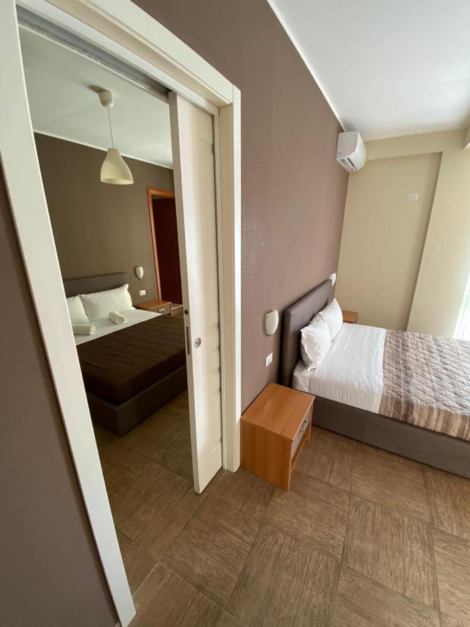Nick & Santo'S Holiday Homes B&B Джардини-Наксос Экстерьер фото