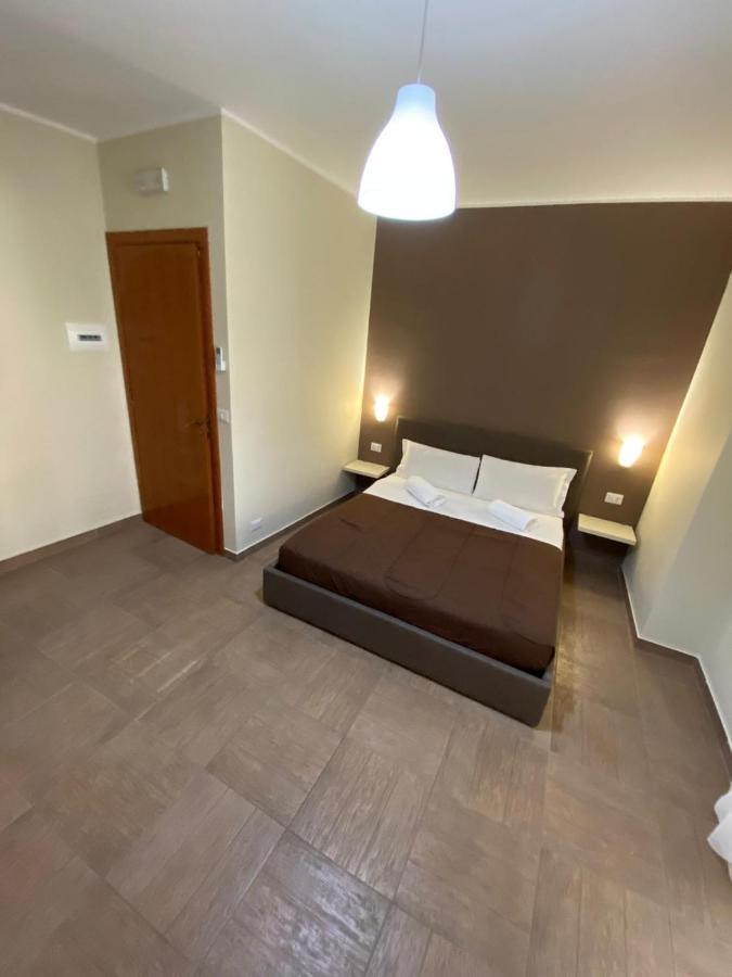 Nick & Santo'S Holiday Homes B&B Джардини-Наксос Экстерьер фото