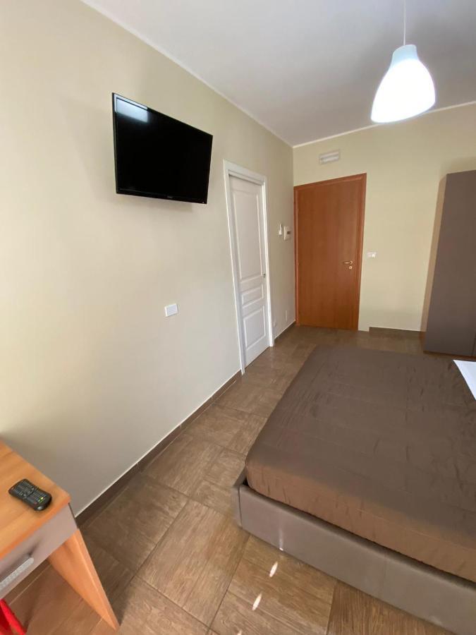 Nick & Santo'S Holiday Homes B&B Джардини-Наксос Экстерьер фото